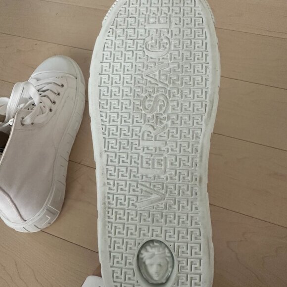 Versace White Medusa High‑Top Sneakers - Picture 7 of 7